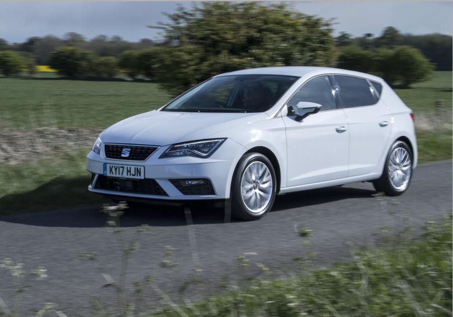  Seat Leon 2017 года  (UK) (фото 18 из 31)